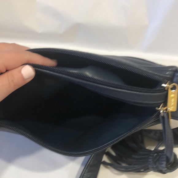 Tignanello navy shoulder bag - Picture 9 of 9